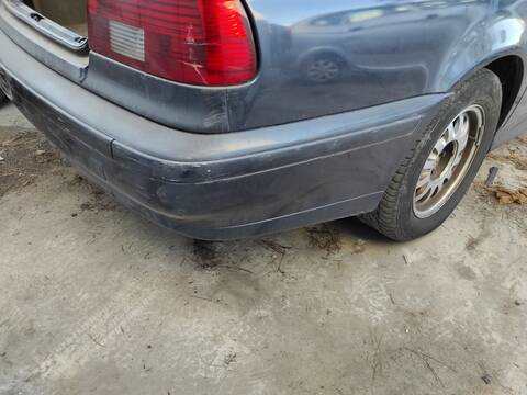 Foto 3ª: Paragolpes Trasero Bmw Serie 5 518 256D1 BERLINA (2002)