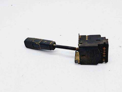 Foto 3ª: Mando Multifuncion Renault Express 1.4 58CV 43KW RAPID/EXPRESS F40) [C1J] (1991)