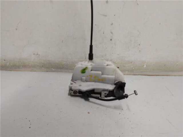 Cerradura Puerta Trasera Izquierda Nissan Primera 