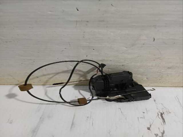 Foto 2ª: Cerradura Puerta Delantera Izquierda Mercedes Clase C 160 CLK 240 209.361) 170CV [M 112.912] (2002)