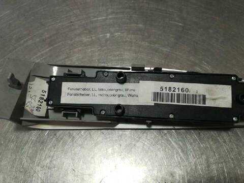 Foto 3ª: Botonera Elevalunas Mercedes Clase S 220 400 CDI 220.028) BERLINA 250CV 184KW [OM628960] (2000)