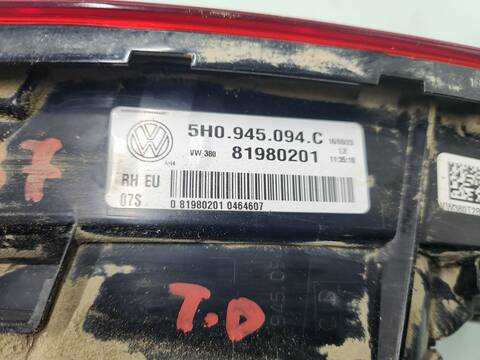 Foto 2ª: Piloto Portón Derecho Volkswagen Golf LIFE 116CV 85KW [DTRD] (2023)