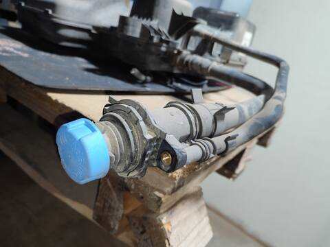 Foto 2ª: Deposito de Combustible Peugeot Expert FURGON (2023)