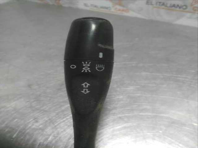 Foto 2ª: Mando Luces Mitsubishi Space Star 1600 AVANCE 98CV 72KW [4G18] (2002)