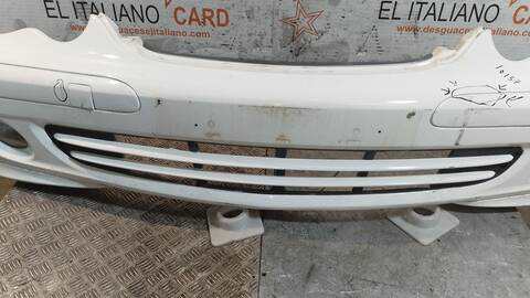 Foto 3ª: Paragolpes Delantero Mercedes Clase C 160 220 CDI LA) 203.008) BERLINA 150CV 110KW [OM646963] (2005)