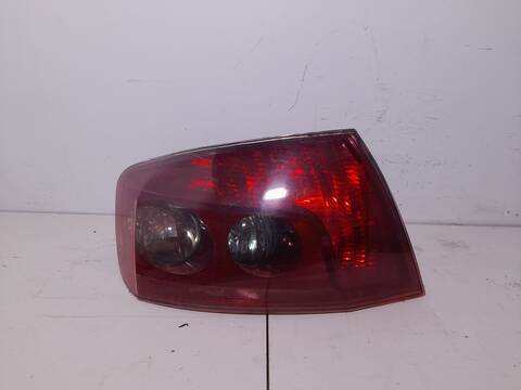 Foto 2ª: Piloto Trasero Izquierdo Peugeot 407 ST CONFORT 136CV 100KW [RHR] (2005)