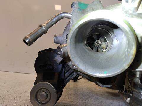 Foto 2ª: Turbocompresor Volvo XC 60 197CV 145KW [D420T8 D42] (2020)