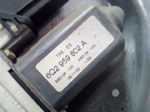 Foto 4ª: Elevalunas Eléctrico Delantero Derecho Seat Ibiza COOL 64CV 47KW [AZQ] (2003)