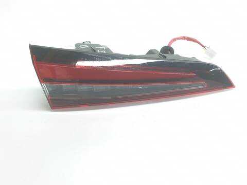 Piloto Trasero Izquierdo Toyota Corolla HYBRID STYLE