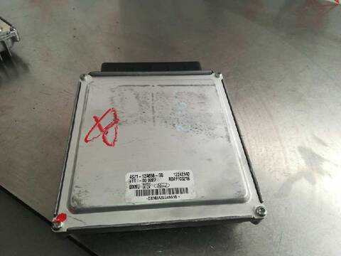 Centralita Motor ECU Ford Mondeo GHIA BERLINA 116CV 85KW