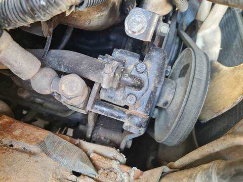 Foto 2ª: Bomba de Direccion Nissan Terrano AVENTURA 125CV 92KW [TD27TI] (1998)