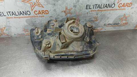 Foto 2ª: Faro Izquierdo Mitsubishi L200 2500 TD AMERICAN SPIRIT 4-PTAS.) 99CV 73KW [4D56] (2001)