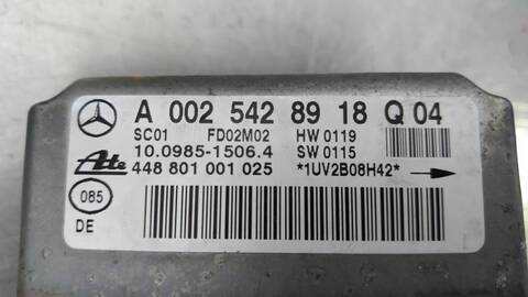 Foto 3ª: Centralita Motor ECU Mercedes Clase C 160 C 220 CDI 203.706) COUPE 143CV 105KW [611962] (2004)