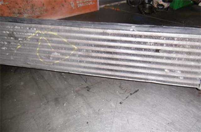 Foto 2ª: Intercooler Bmw Serie 3 315 330D (204CV) [306D2]