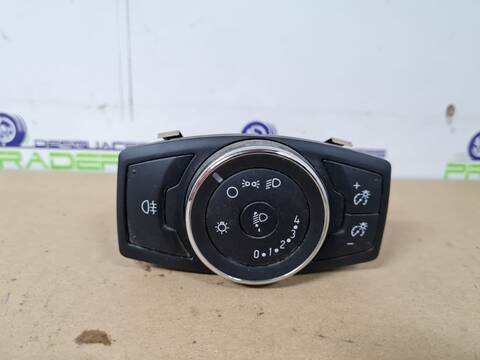 Mando Luces Ford Tourneo 1.0 ECOBOOST CAT 101CV 74KW