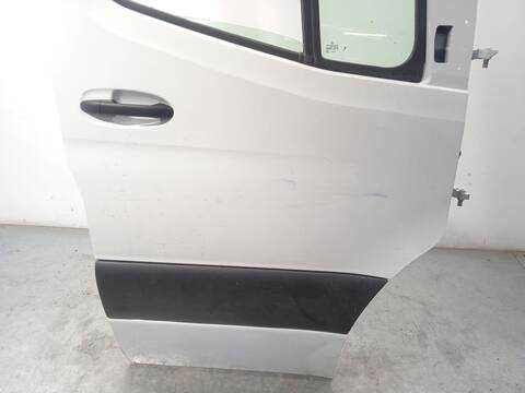 Foto 3ª: Puerta Delantera Derecha Mercedes Sprinter 419 CDI RWD 907.643 907.645 907.647) 190CV 140KW FURGONETA [654920] (2024)