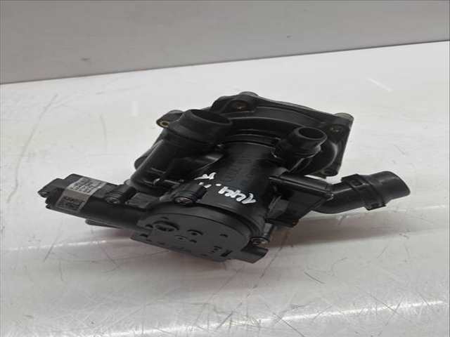 Bomba de Agua Volkswagen Golf 300 CV 221KW