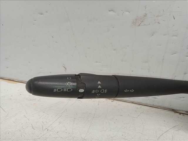 Foto 3ª: Mando Luces Citroen C4 1.6 HDI [D/9HX] (2006)