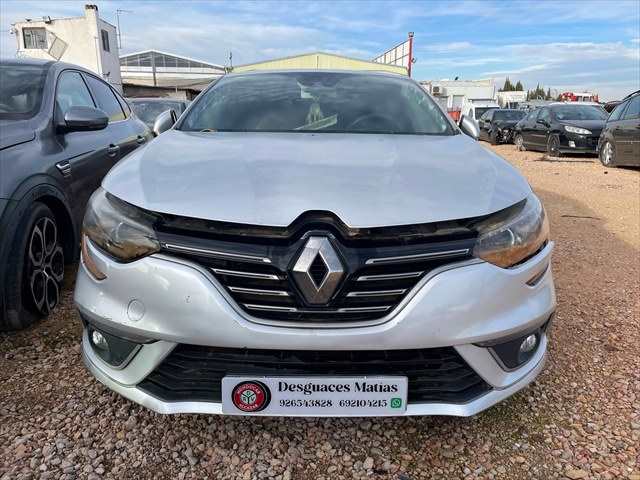 Foto 2ª: Kit Repuestos Delanteros Renault Megane 1.2 G TCe [H5F] (2017)