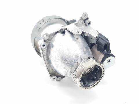 Foto 3ª: Faro Antiniebla Delantero Izquierdo Audi A4 2.0 16V TDI CLEAN DIESEL 150CV [CAGA] (2007)