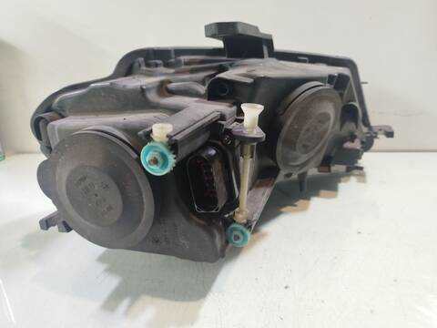 Foto 3ª: Faro Izquierdo Audi A3 2.0 TDI 170CV 125KW [BMN,CBBB,CFGB] (2009)