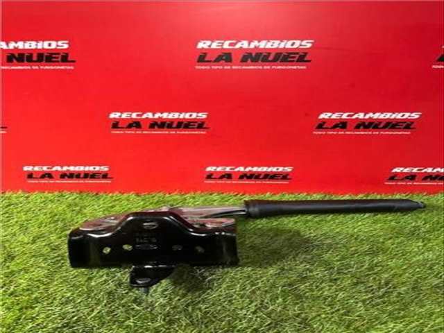 Foto 3ª: Freno de Mano Ford Transit 2.0 320 L1 TRANSIT TREND [2 0 LTR. - 96 KW TDCI CAT] 131CV [BKFA] (2019)