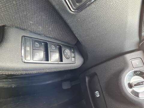 Botonera Elevalunas Mercedes Clase E 180 220 CDI BLUEEFFICIENCY 212.002) 170CV 125KW
