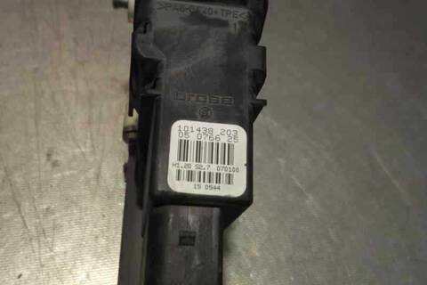 Foto 4ª: Elevalunas Eléctrico Trasero Derecho Seat Toledo SELECT 110CV 81KW [AHF] (2000)