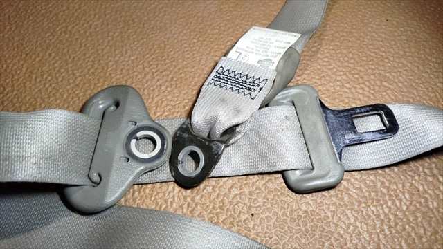 Foto 4ª: Pretensor Airbag Izquierdo Nissan Patrol 3.0 DI Y61 REG 1336 [ZD30] (2004)