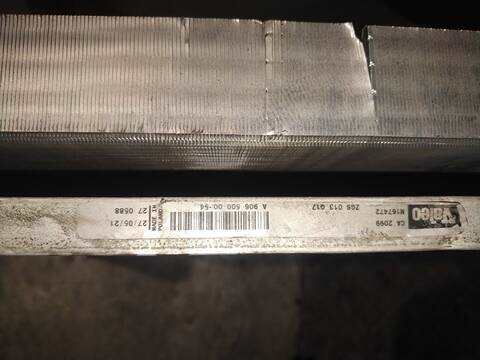 Foto 2ª: Radiador Motor Mercedes Sprinter 411/415/509/511/515 CDI 906.153/155) 150CV 110KW CAJA ABIERTA [646986] (2006)