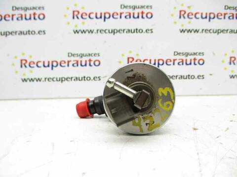 Foto 3ª: Inyectores Mazda 6 RF5C FAMILIAR (2004)