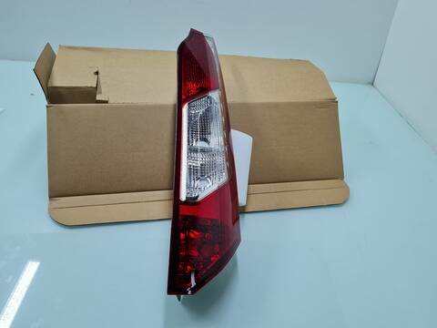 Piloto Trasero Derecho Ford Transit FURGON 210 L2 AMBIENTE 95CV 70KW