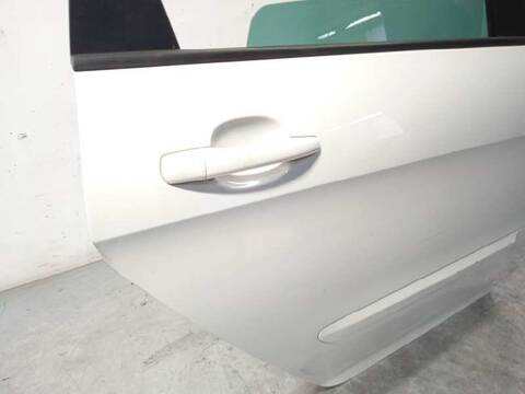 Foto 3ª: Puerta Trasera Derecha Peugeot 308 1.6 HDI FAP 112CV 82KW [9H05] (2012)