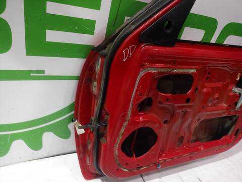 Foto 3ª: Puerta Delantera Derecha Nissan Micra BASICO 54CV [CG10DE] (1998)