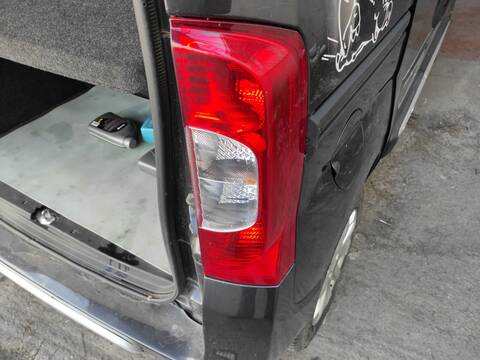 Piloto Trasero Derecho Fiat Qubo 199A2000