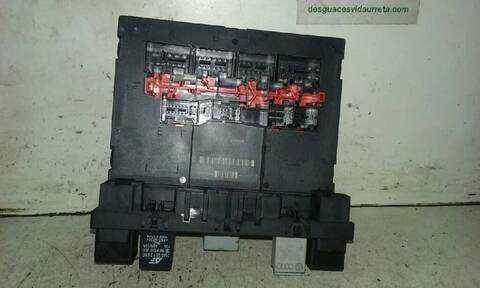 Caja Reles Fusibles Volkswagen Golf 1.9 TDI BERLINA 105CV 77KW