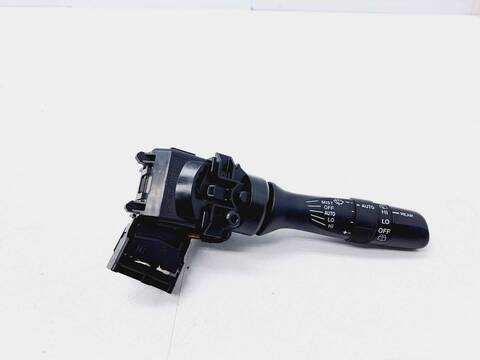 Foto 3ª: Mando Multifuncion Toyota Auris 1.6 16V CAT 124CV 91KW [1ZR] (2008)