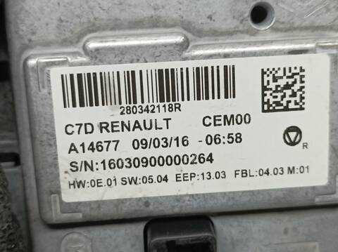 Foto 3ª: Sistema GPS Renault Kadjar ZEN 130CV 96KW [H5FF4F4] (2016)
