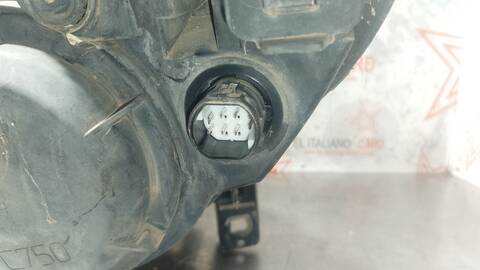 Foto 3ª: Faro Derecho Peugeot Boxer HDI 333) 120CV 88KW CAJA CERRADA [4HU] (2007)