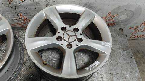 Foto 4ª: Juego LLantas Mercedes Clase C 160 180 COMPRESSOR 203.046) BERLINA 143CV 105KW [M271946] (2004)