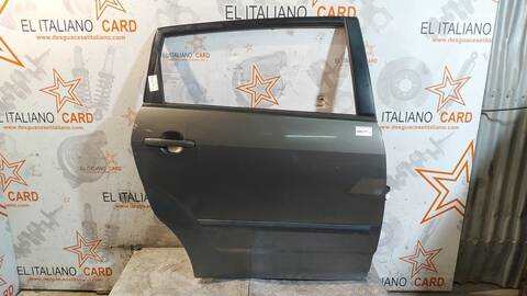 Puerta Trasera Izquierda Toyota Corolla 2.2 D-4D SOL 136CV 100KW