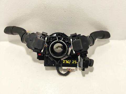 Foto 2ª: Mando Multifuncion Toyota Camry HYBRID ADVANCE (2021)