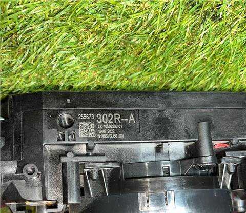 Foto 4ª: Mando Multifuncion Renault Express KANGOO 102CV 75KW KANGOO IIIRAPID [5AQ609] (2023)