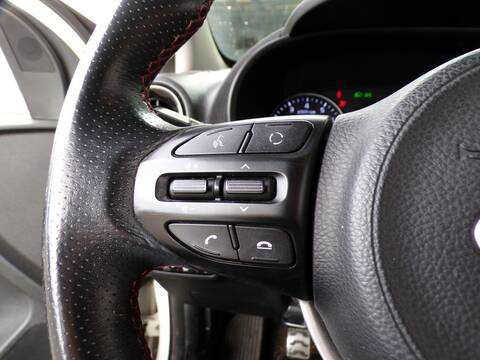 Foto 3ª: Volante Kia Picanto G4LA (2019)