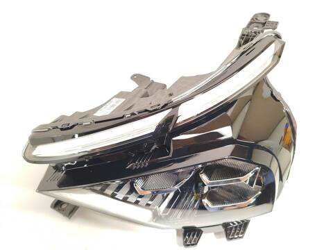 Foto 3ª: Faro Izquierdo Citroen C4 1.2 155CV 114KW [YH01] (2023)