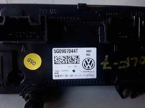 Foto 3ª: Mando Climatizador Volkswagen Golf ADVANCE BLUEMOTION TECH. 105CV