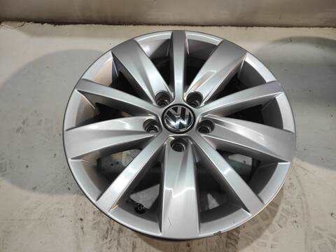 Foto 3ª: Juego LLantas Volkswagen Passat CFFB BERLINA (2011)