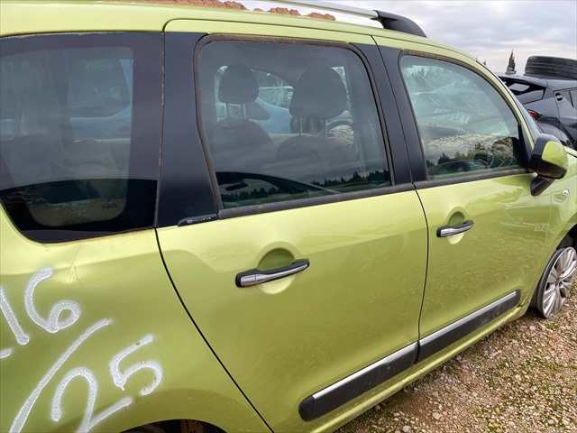 Foto 3ª: Puerta Trasera Derecha Citroen C3 1.6 HDI 90cv [9H06] (2012)