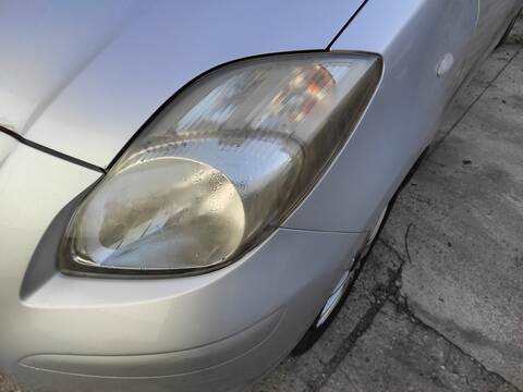 Faro Izquierdo Toyota Yaris 1NRFE