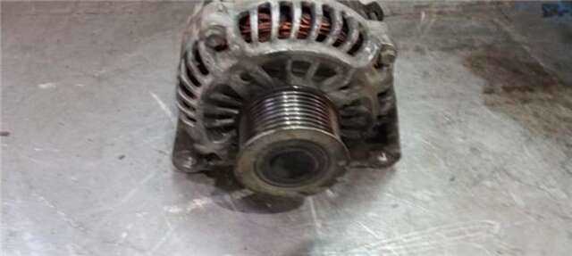Foto 3ª: Alternador Mazda 5 2.0 CRTD ACTIVE (105KW) [2.0 LTR. - 105 KW DIESEL CAT]